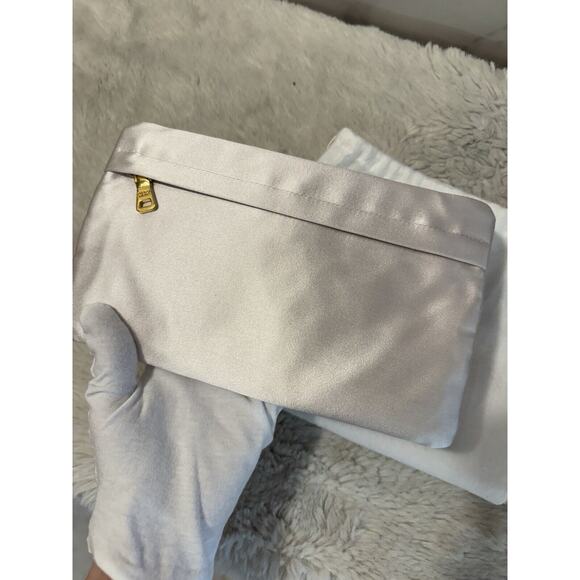 NEW $525 Prada Special Edition Pink Silk Zip Clutch DUSTBAG - Picture 5 of 13